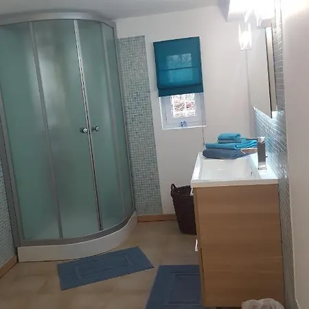Les Loges Du Tary